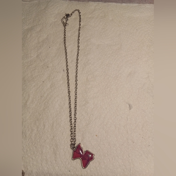 Elegant Silver and Pink Necklace - Picture 1 of 4